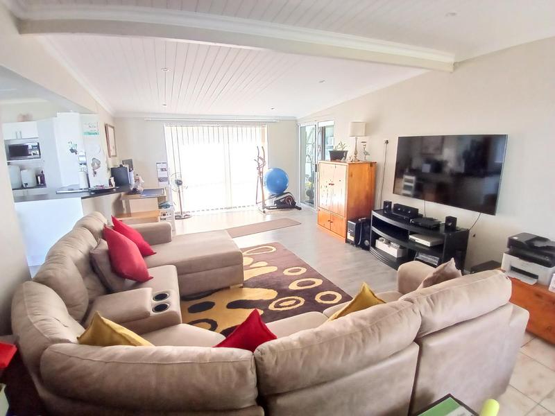 3 Bedroom Property for Sale in Stilbaai Wes Western Cape